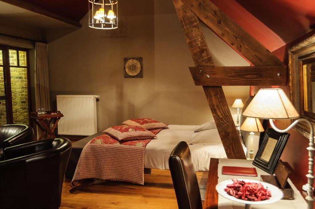 B&B Het Hof Van Petronilla Gooik Ruang foto